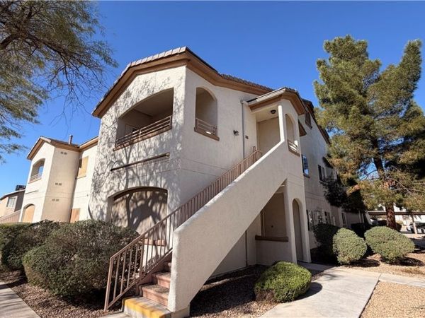 5655 E Sahara Avenue , Unit 2046, Las Vegas, NV 89142