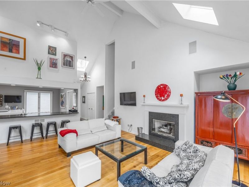 632 Blue Spruce Trail, Chagrin Falls, OH 44023 Photo 5