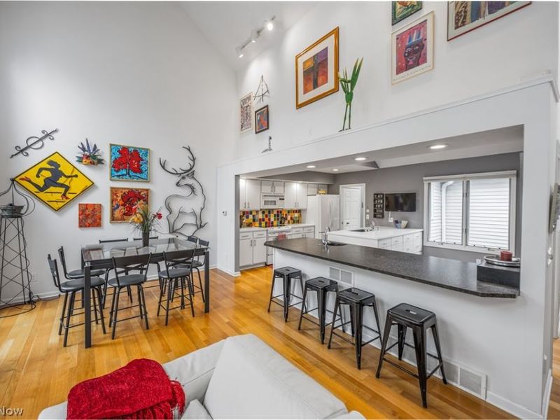 632 Blue Spruce Trail, Chagrin Falls, OH 44023 Photo 7