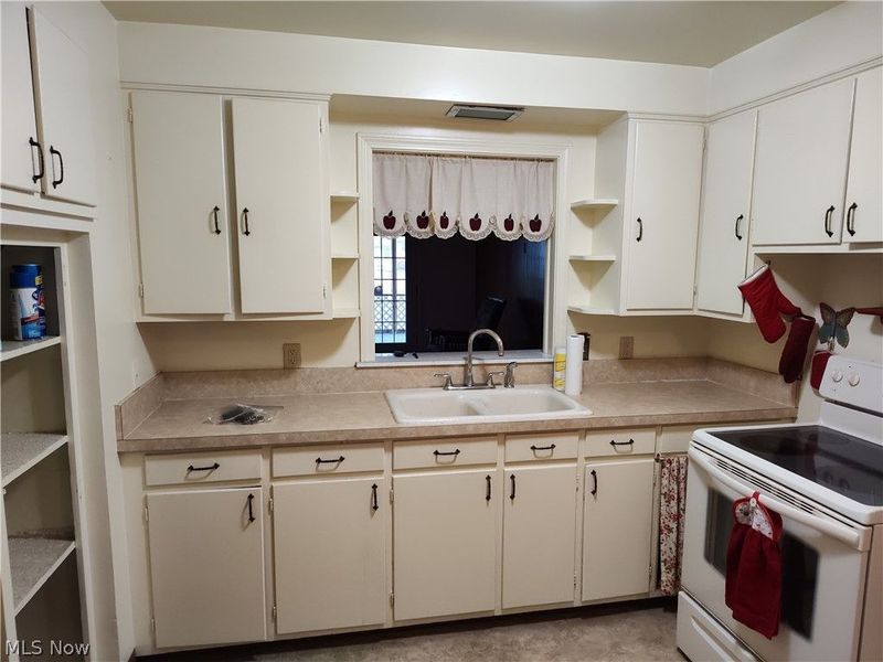 2124 E 40th Street, Ashtabula, OH 44004 Photo 22