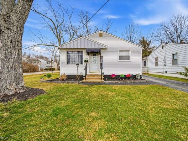 1223 E 354th Street , Eastlake, OH 44095