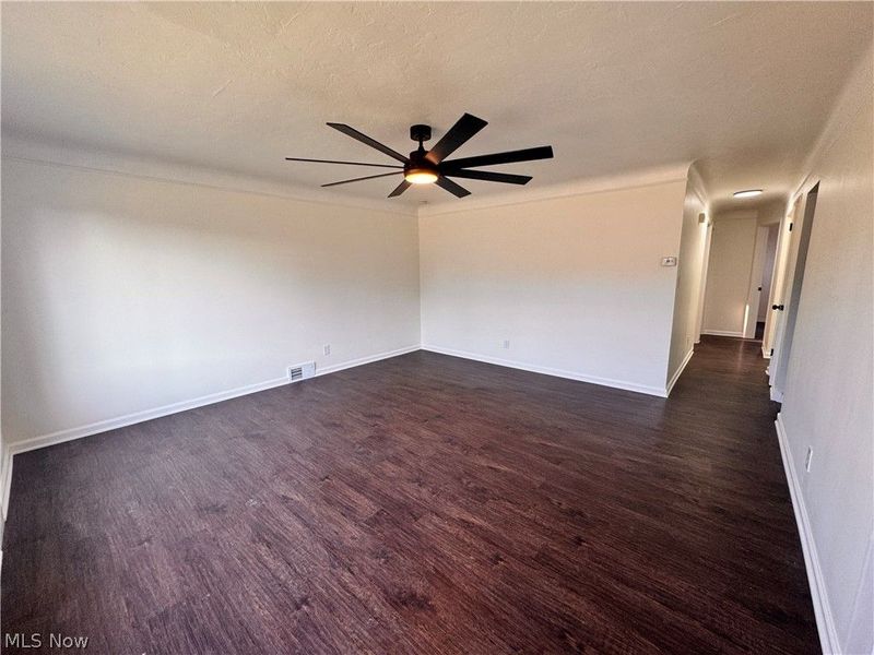 2907 Snow Road, Unit up, Parma, OH 44134 Photo 6