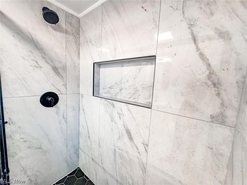 2907 Snow Road, Unit up, Parma, OH 44134 Photo 9