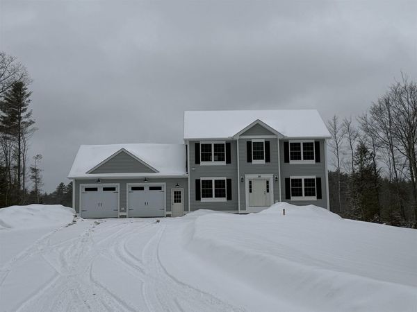 56 Beaver Pond Drive, Barnstead, NH 03218