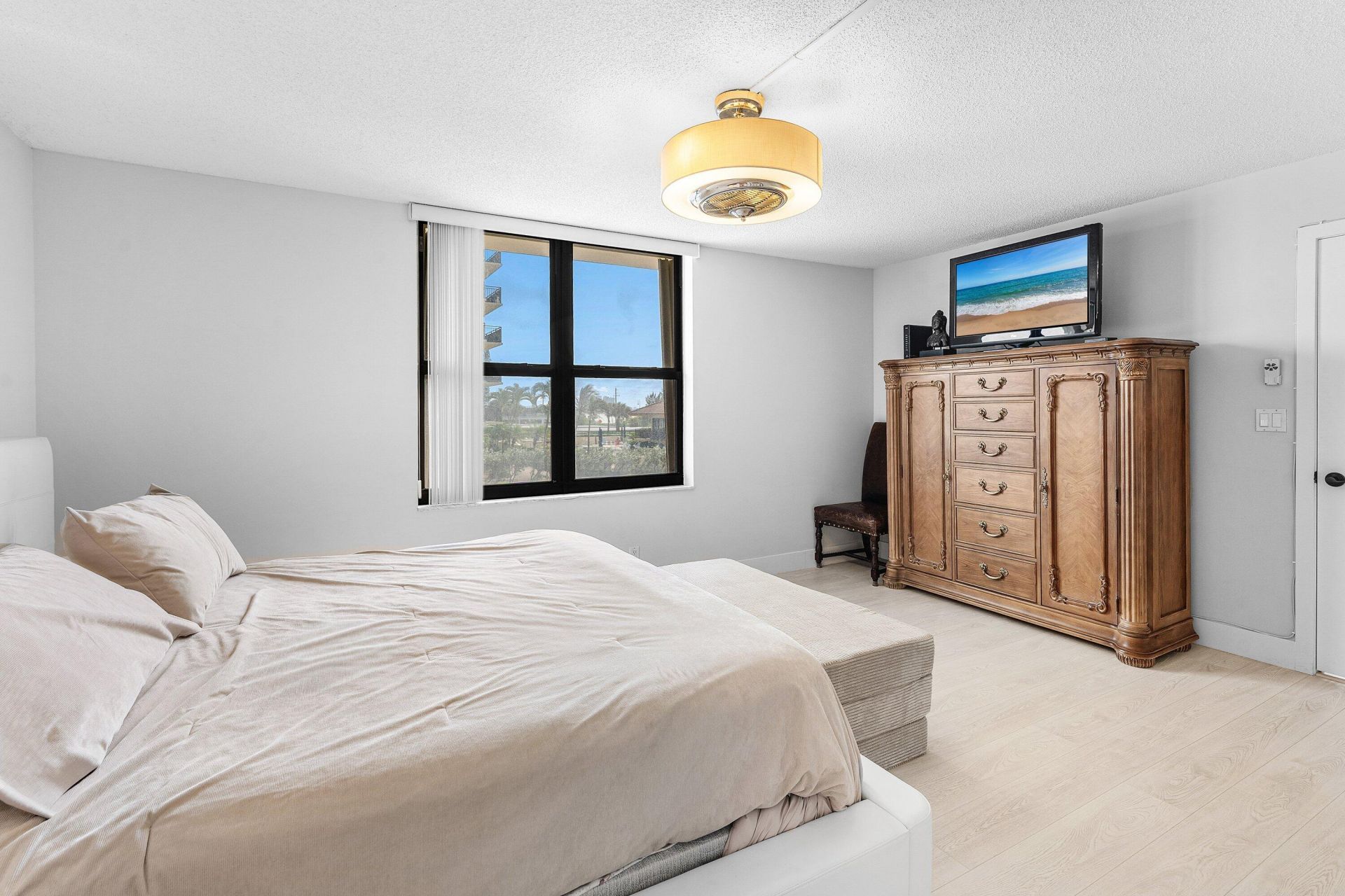 5480 N Ocean Drive, Unit A1c, Singer Island, FL 33404 Photo