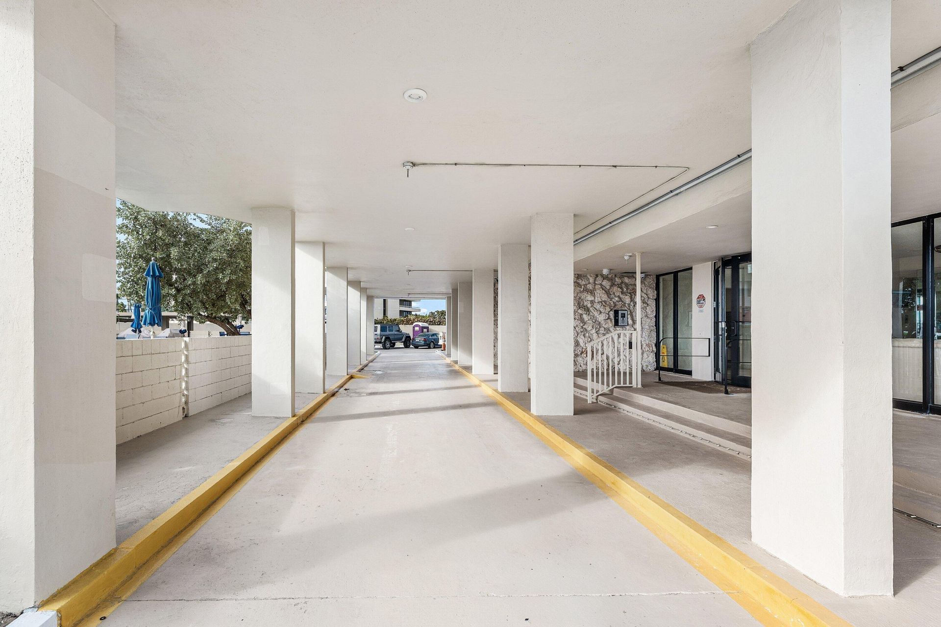 5480 N Ocean Drive, Unit A1c, Singer Island, FL 33404 Photo