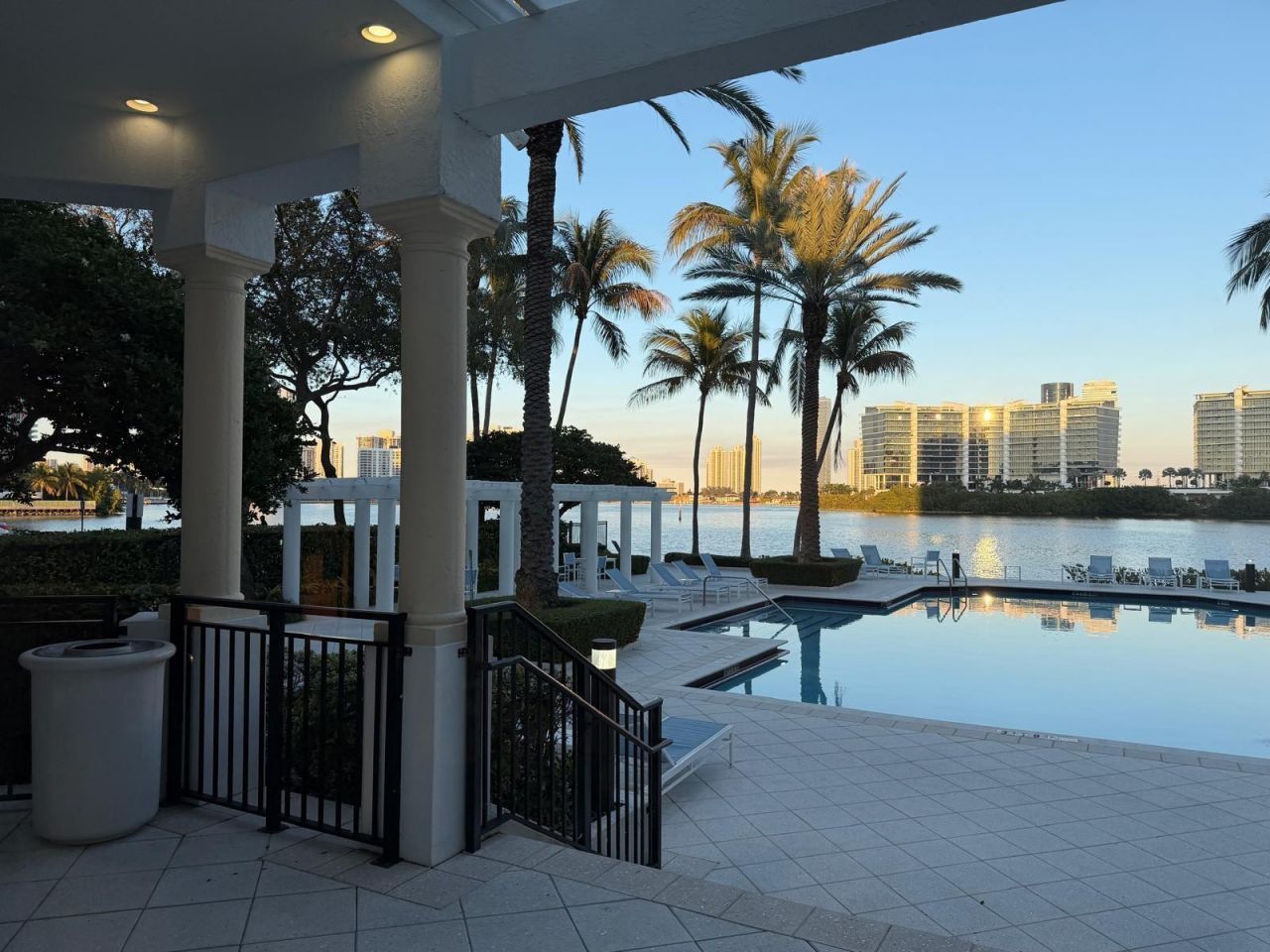 3225 NE 184th Street, Unit 10303, Aventura, FL 33160 Photo