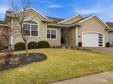 5409 Mayfair Street SW, Cedar Rapids, IA 52404