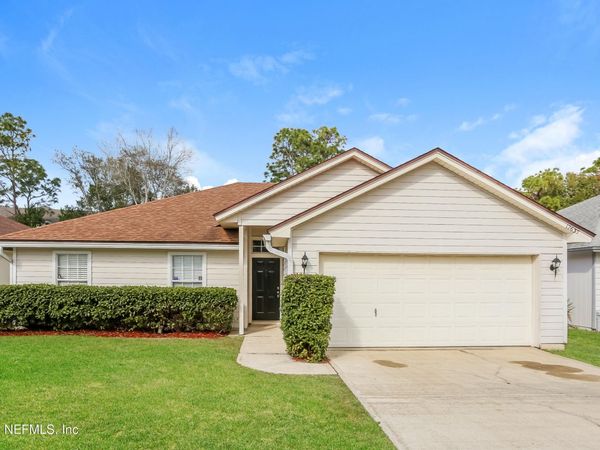 12635 ASHGLEN Drive N, Jacksonville, FL 32224