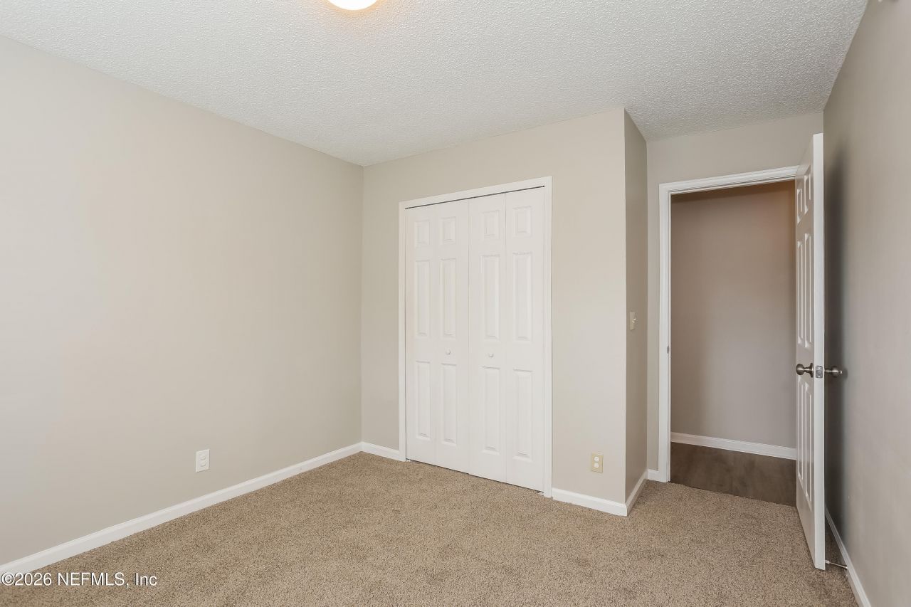 12635 Ashglen Drive N, Jacksonville, FL 32224 Photo
