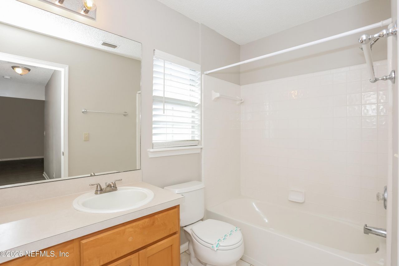 12635 Ashglen Drive N, Jacksonville, FL 32224 Photo