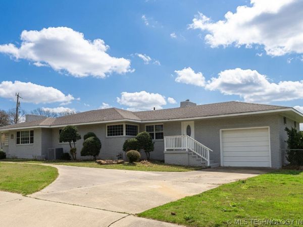 308 E South, McAlester, OK 74501