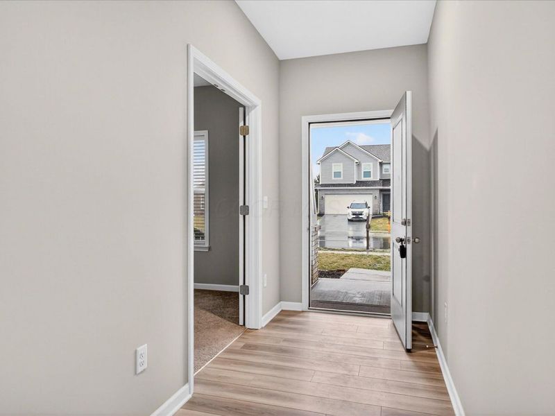 1202 Andrick Drive, Washington Court House, OH 43160 Photo 3