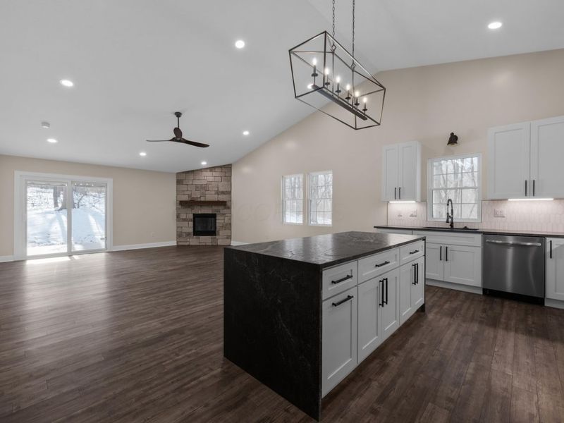 61 Greenbriar Court , Howard, OH 43028 Photo 2