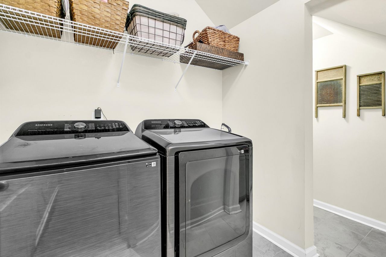 9920 Winged Elm Street Photo 25