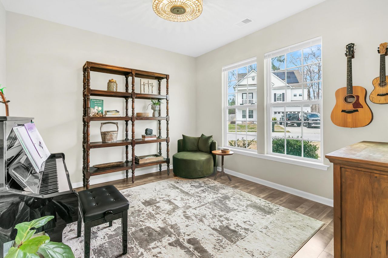 9920 Winged Elm Street Photo 5