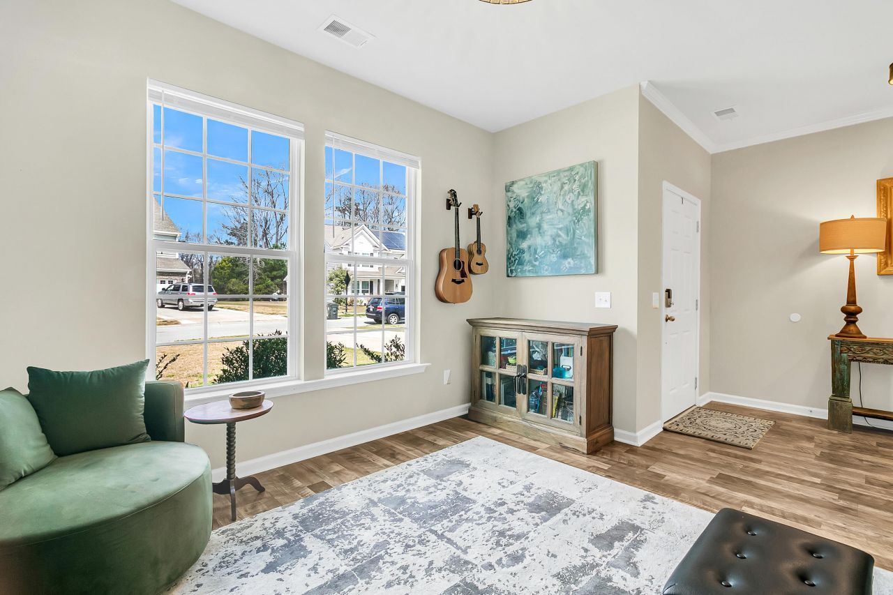 9920 Winged Elm Street Photo 6