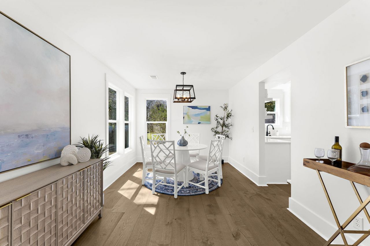 1483 Diamond Boulevard Photo 12