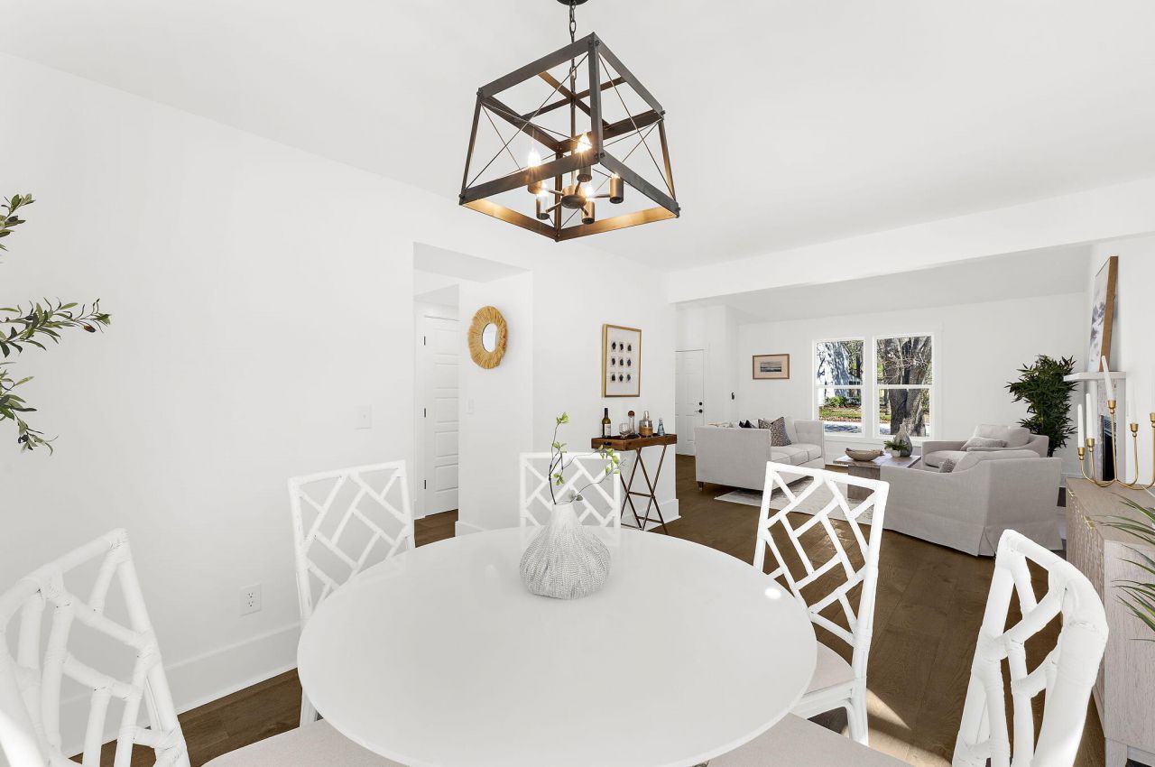 1483 Diamond Boulevard Photo 13