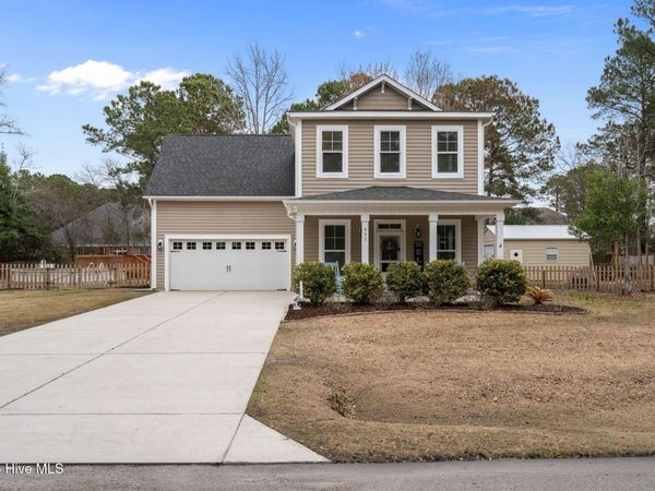 893 Dan Owen Drive, Hampstead, NC 28443