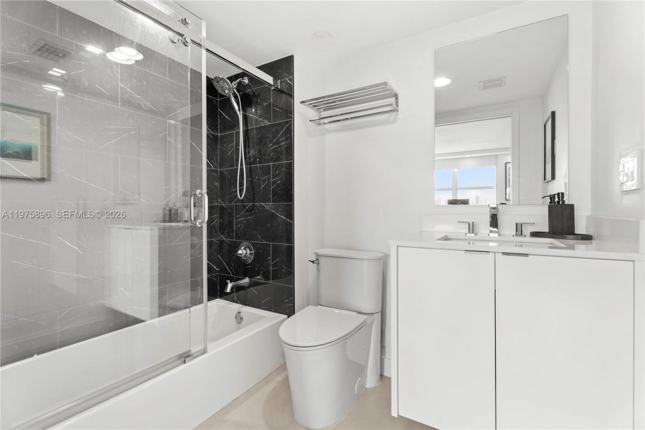 650 West Ave , Unit 2303, Miami Beach, FL 33139 Photo