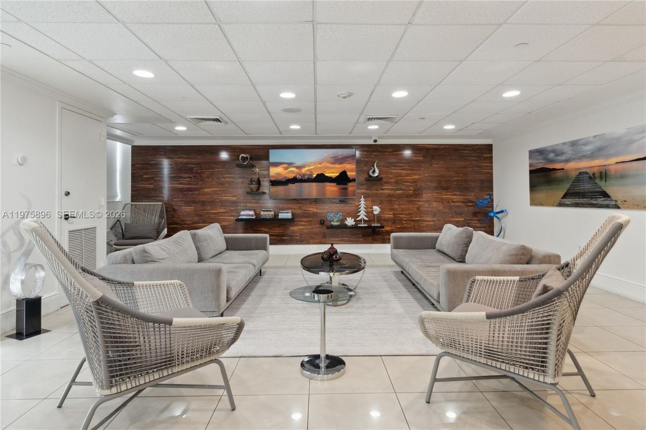 650 West Ave , Unit 2303, Miami Beach, FL 33139 Photo