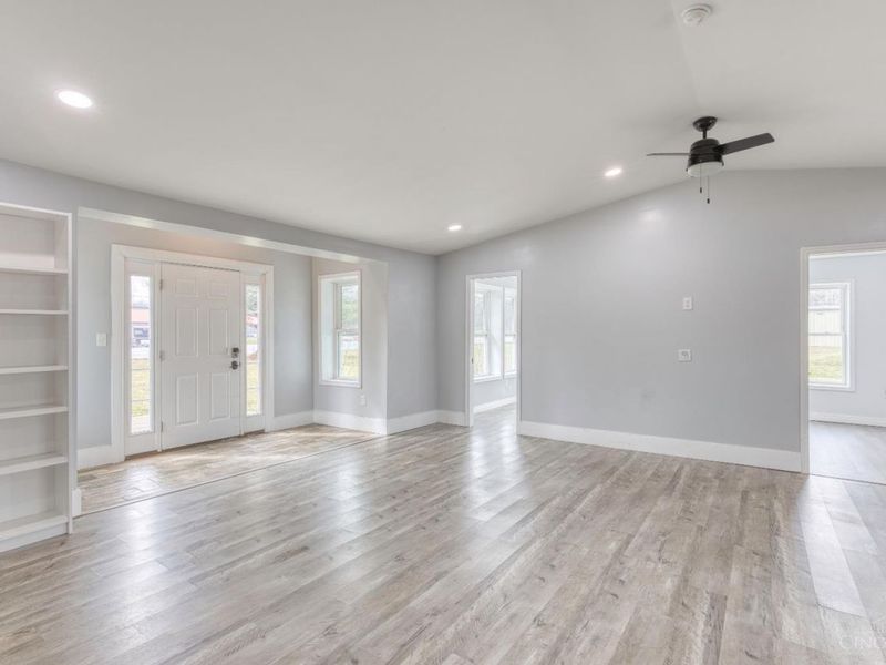 2698 St Rt 125, Tate Twp, OH 45106 Photo 4