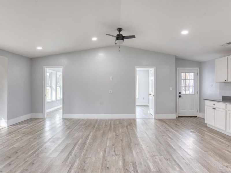 2698 St Rt 125, Tate Twp, OH 45106 Photo 5