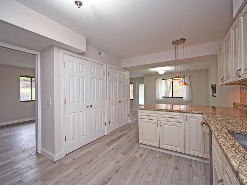 39 Rolling Hills Court, Wyoming, OH 45215 Photo 15