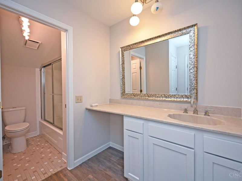 39 Rolling Hills Court, Wyoming, OH 45215 Photo 36