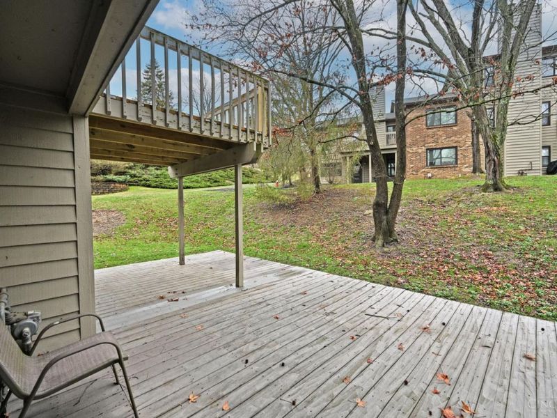 39 Rolling Hills Court, Wyoming, OH 45215 Photo 38