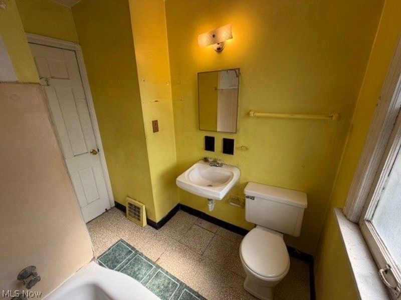 12905 Sprecher Avenue, Cleveland, OH 44135 Photo 11