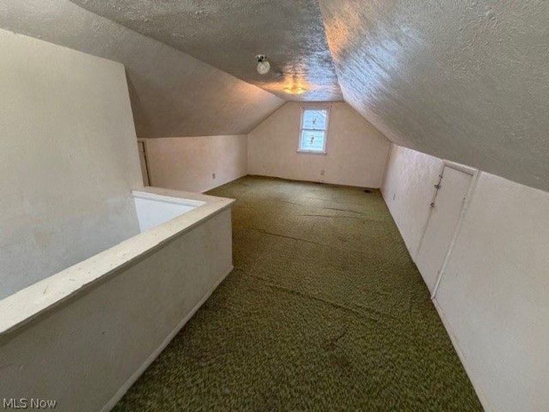 12905 Sprecher Avenue, Cleveland, OH 44135 Photo 12