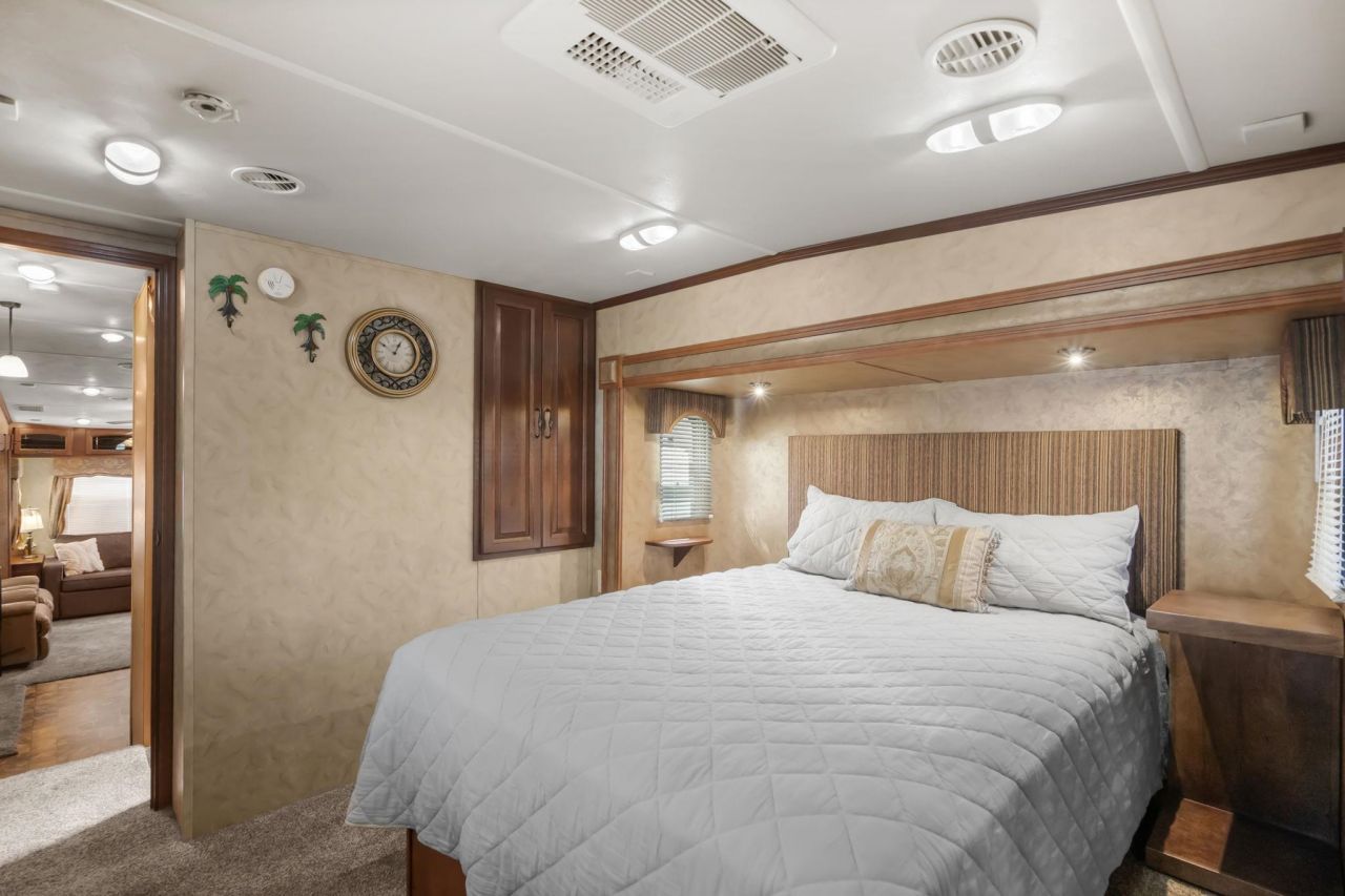 6001-5515 S Kings Hwy. Photo 23