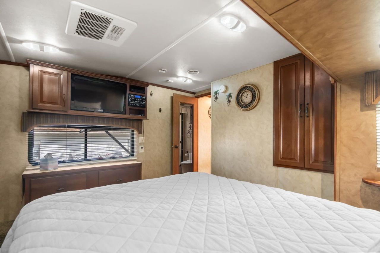 6001-5515 S Kings Hwy. Photo 24