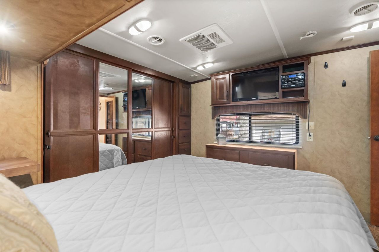 6001-5515 S Kings Hwy. Photo 25