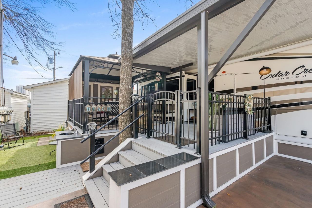 6001-5515 S Kings Hwy. Photo 5