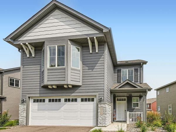 9931 Bluebird Street NW, Coon Rapids, MN 55433