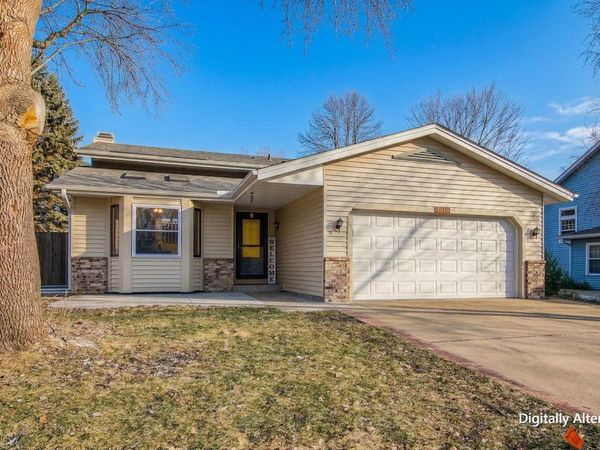 3919 Princeton Trail, Eagan, MN 55123