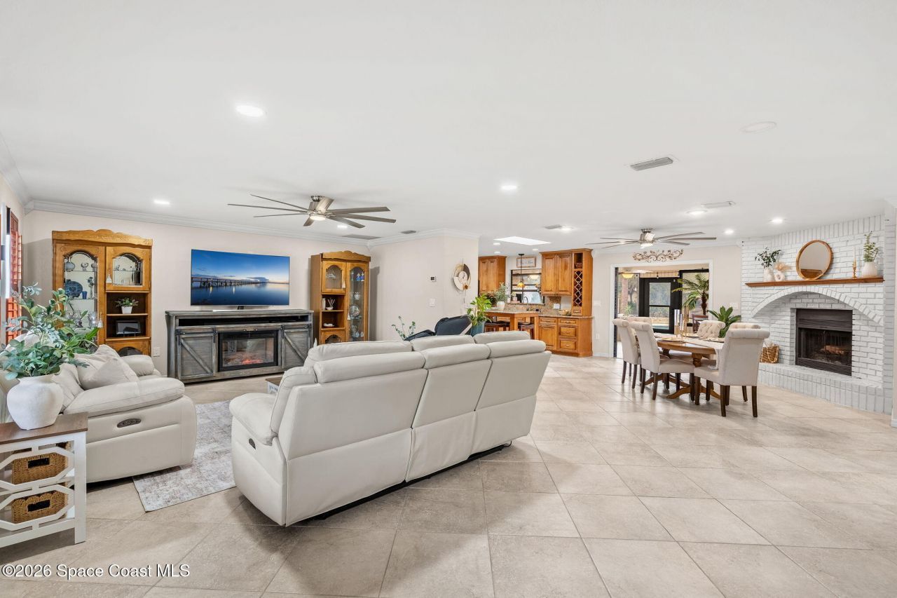 5400 Sand Lake Drive , Melbourne, FL 32934 Photo