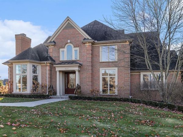 6997 Oakhurst Ridge Road, Independence Twp, MI 48348