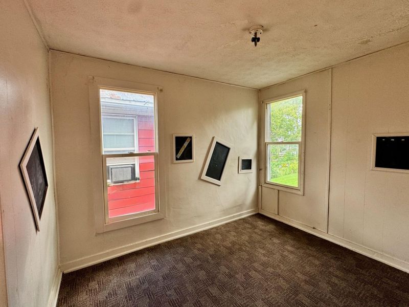 211 E Central Avenue, Delaware, OH 43015 Photo 12