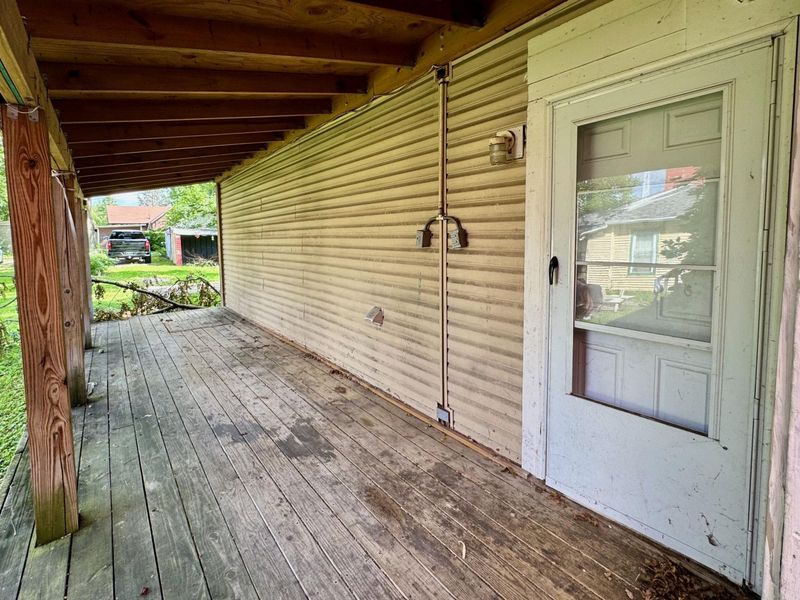 211 E Central Avenue, Delaware, OH 43015 Photo 13