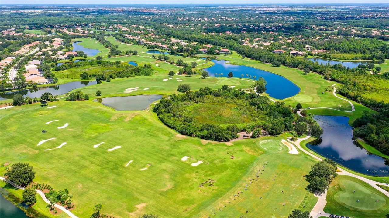 6903 Winners Circle, Lakewood Ranch, FL 34202 Photo