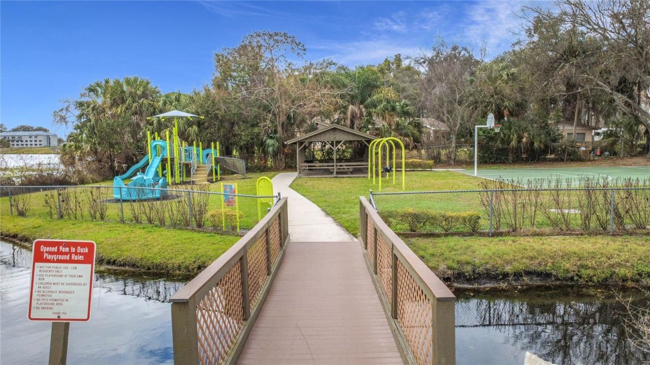 139 Carolwood Boulevard , Fern Park, FL 32730 Photo