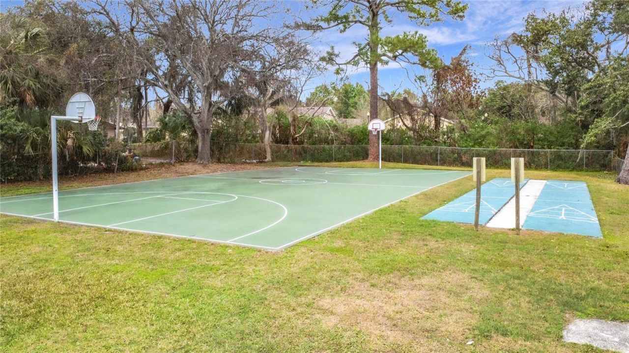 139 Carolwood Boulevard , Fern Park, FL 32730 Photo