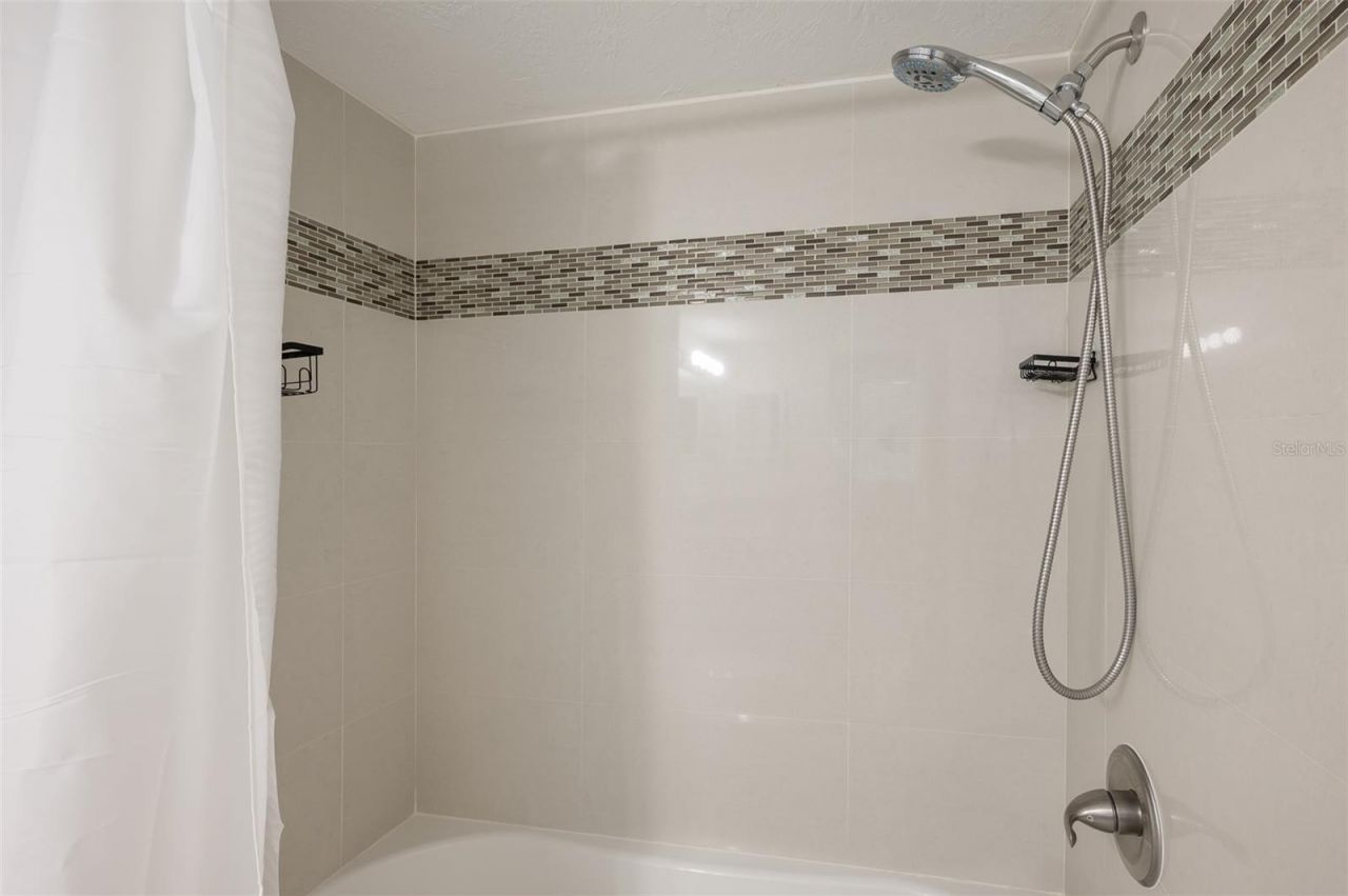 101 S Gulfstream Avenue, Unit 7D, Sarasota, FL 34236 Photo