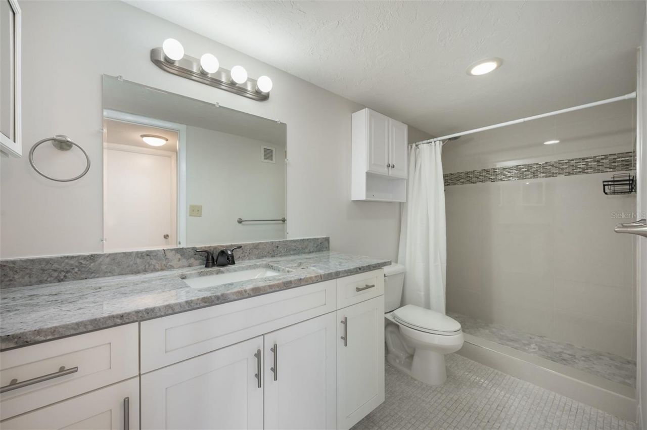 101 S Gulfstream Avenue, Unit 7D, Sarasota, FL 34236 Photo