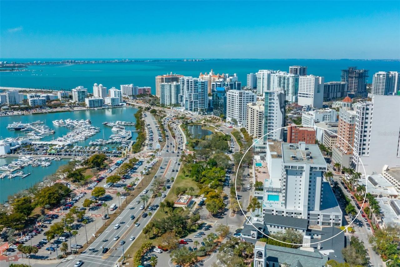 101 S Gulfstream Avenue, Unit 7D, Sarasota, FL 34236 Photo