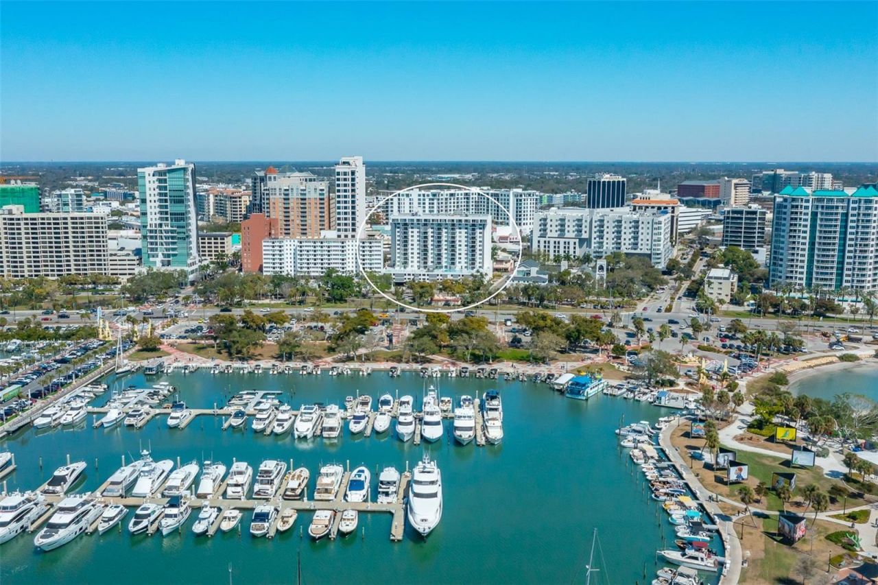 101 S Gulfstream Avenue, Unit 7D, Sarasota, FL 34236 Photo